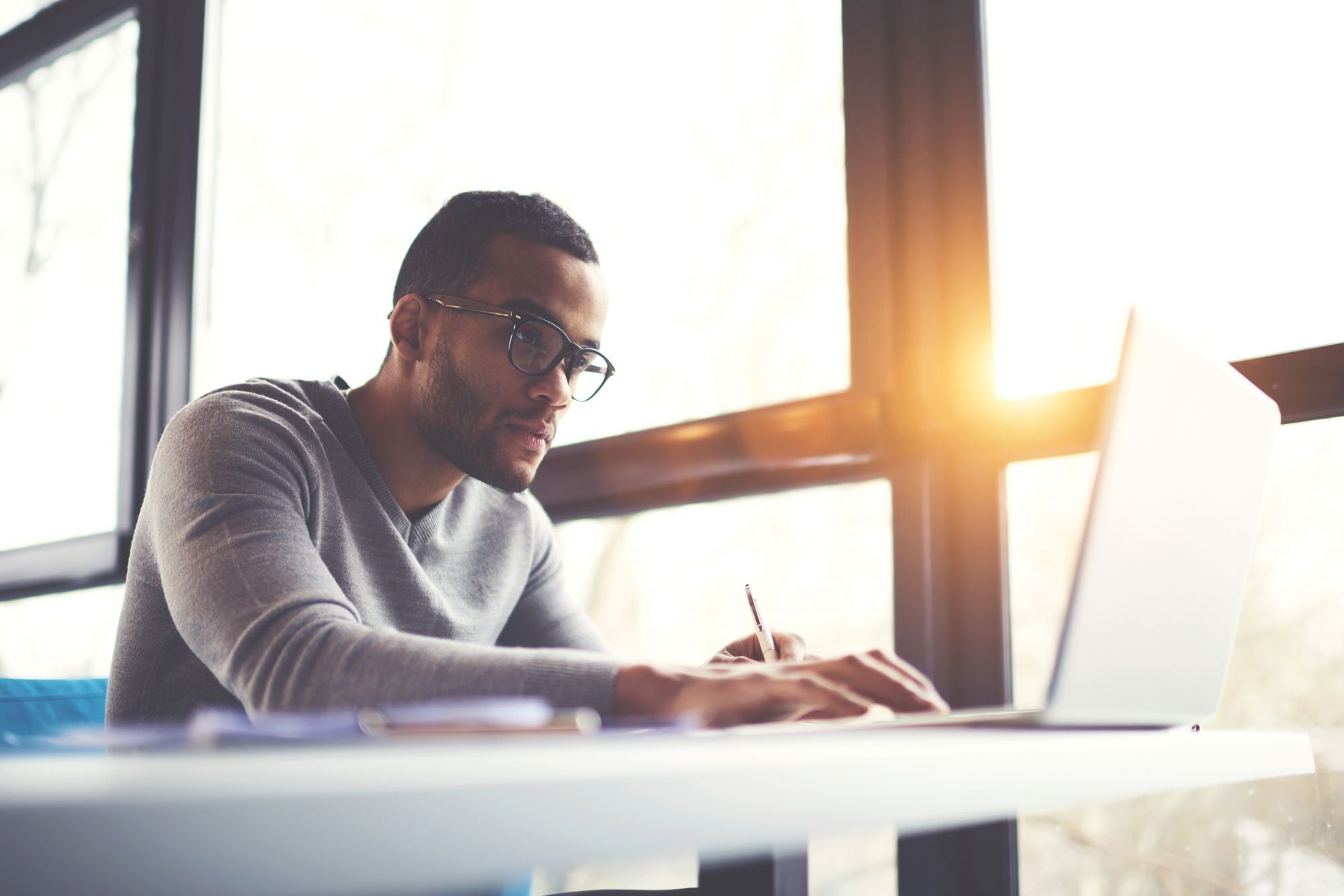 Tips Semangat dan Tetap Fokus Bekerja di Kantor Dalam Keadaan Puasa